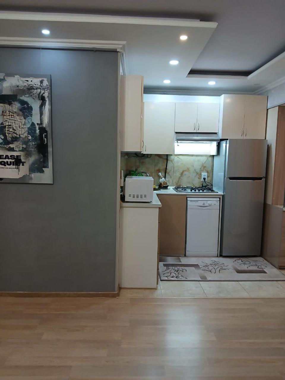 Apartment Ani Vagharshapat Bagian luar foto