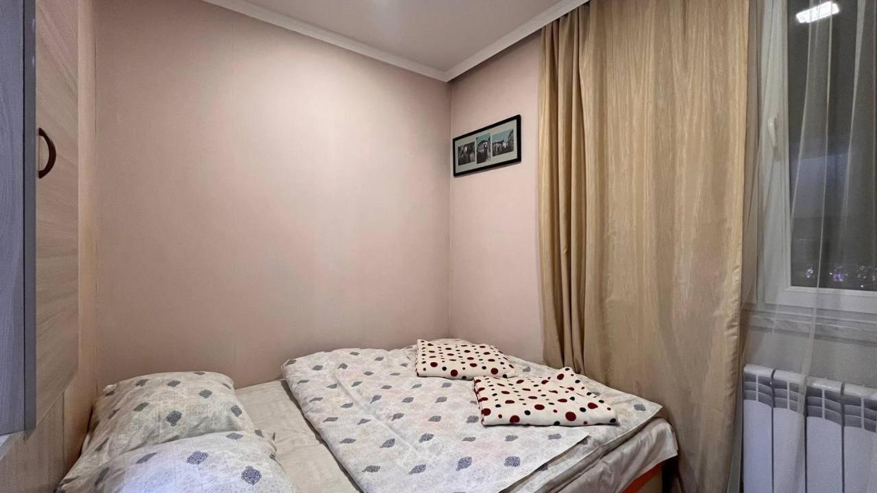 Apartment Ani Vagharshapat Bagian luar foto
